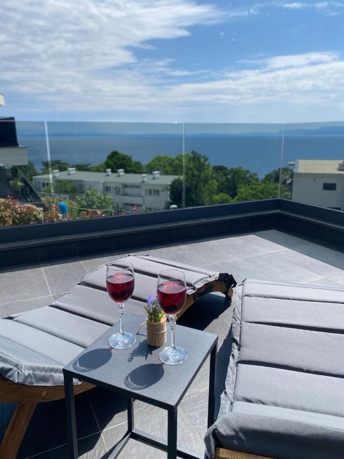 Sea View Deluxe Apartment Rijeka Exterior photo