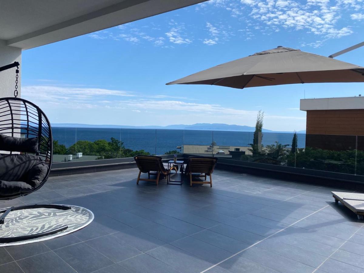 Sea View Deluxe Apartment Rijeka Exterior photo